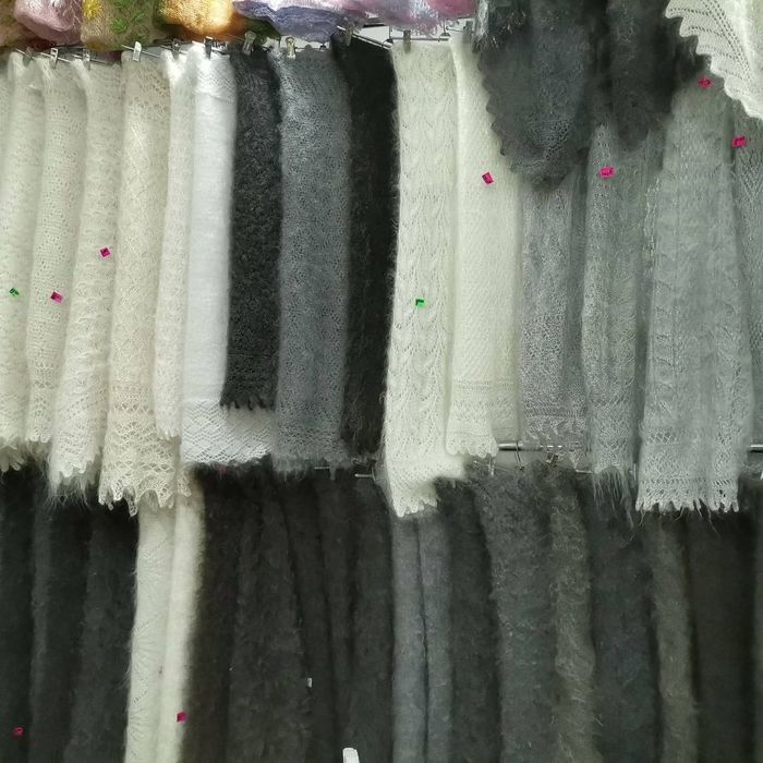 Шали,косынки,носки пух