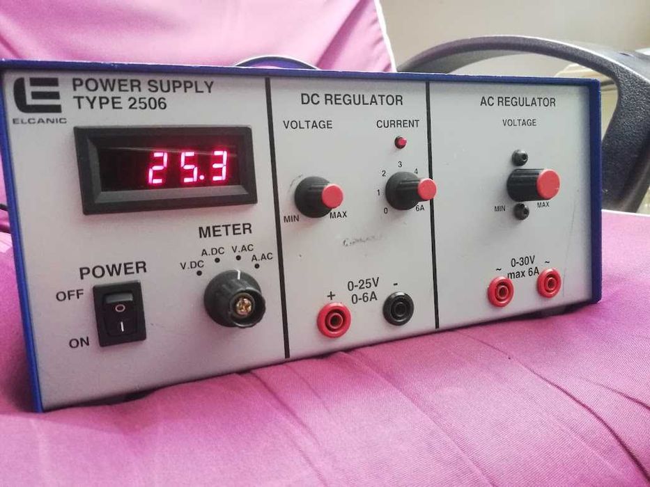 Vand sursa reglabila de laborator