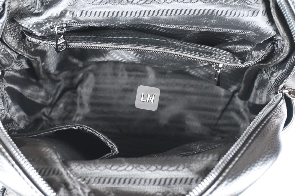 -10% Намаление!!! Дамска раница от естествена кожа