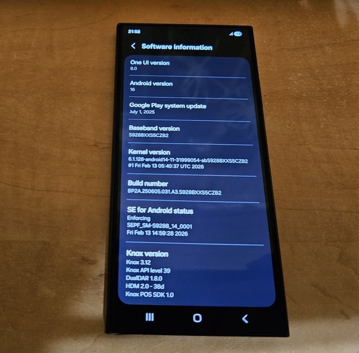 Vând Samsung Galaxy S24 Ultra Titanium Black 256GB, 12GB RAM,Impecabil