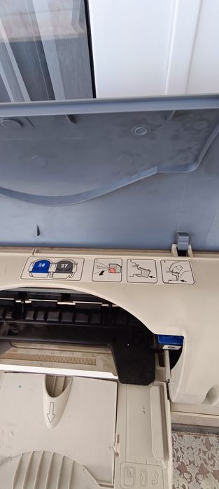 Принтер струйный продам