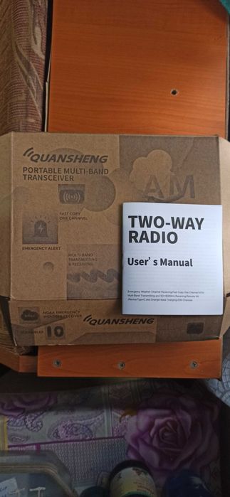 Cablu de date,pentru stații radio emisie-recepție.