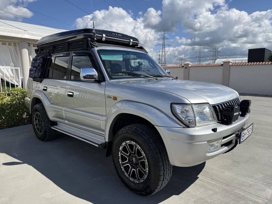 Toyota Land Cruiser Overlanding
