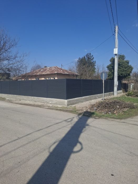 Executam garduri la cerință dumneavoastră.