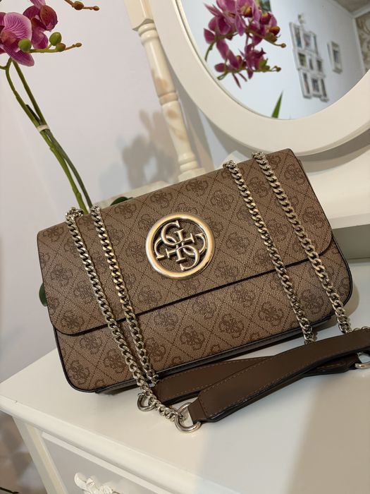 Geanta guess ca noua