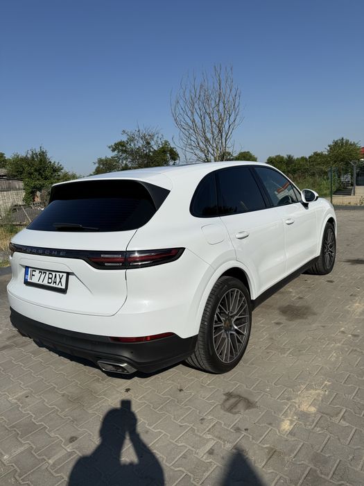 PORSCHE Cayenne 2020 — imagine 2