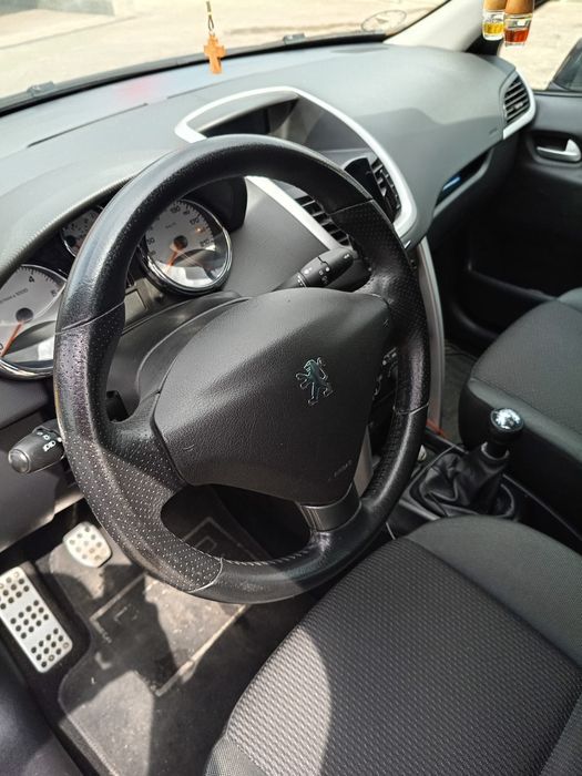 Peugeot de vînzare