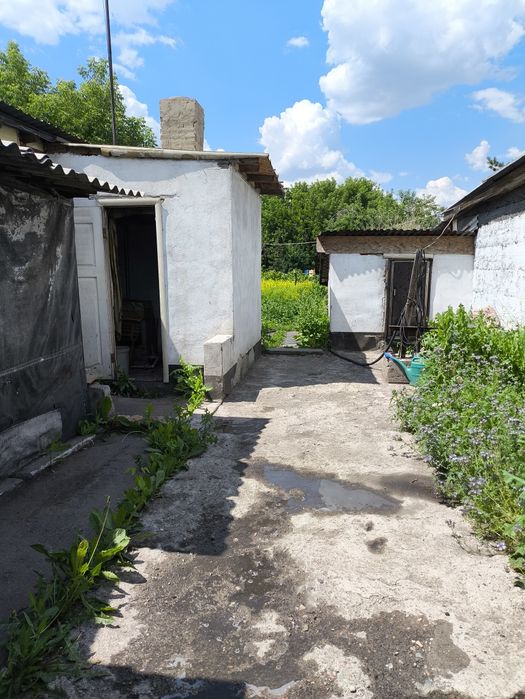 Дом в центре Караганды продаём