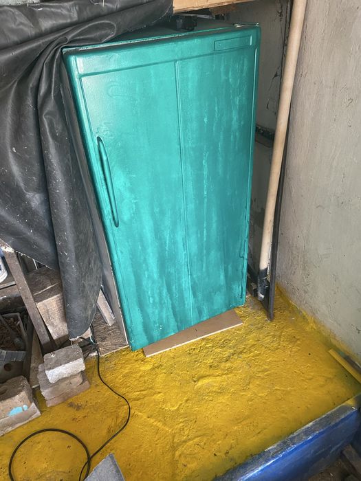 Продам советский холодильник