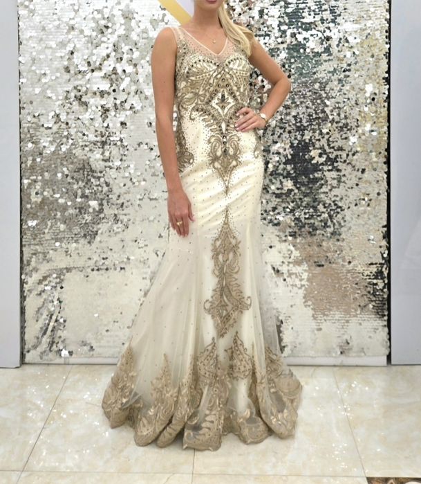 Платье вечернее, Италия