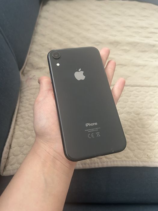 IPhone XR 64gb продам