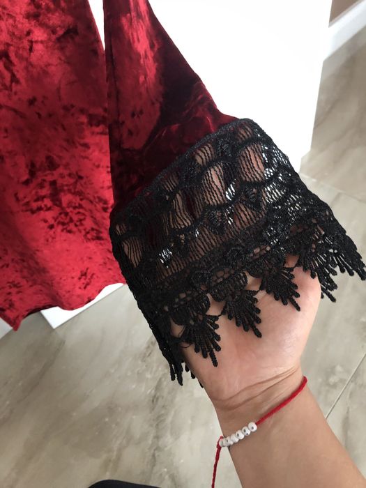 Рокли уникати ,рокля Dika