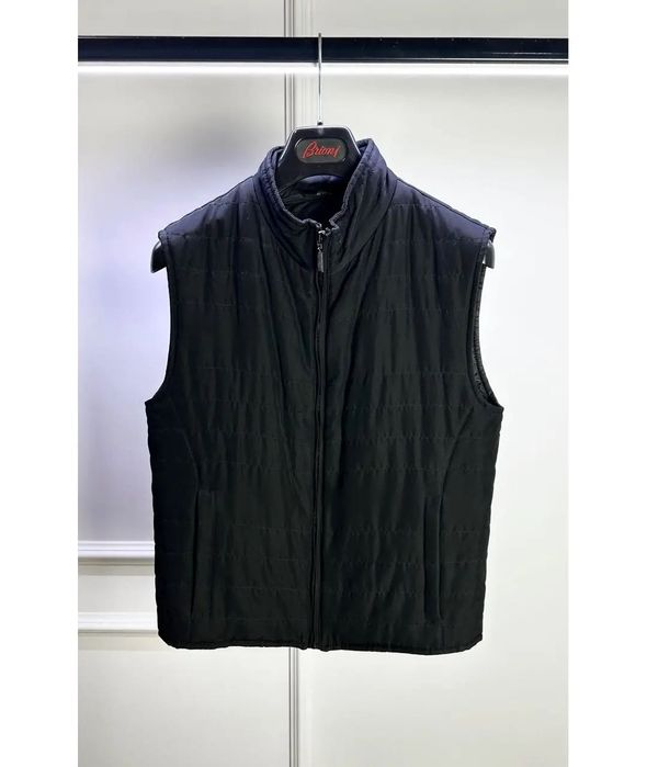 Мужской жилет Brioni