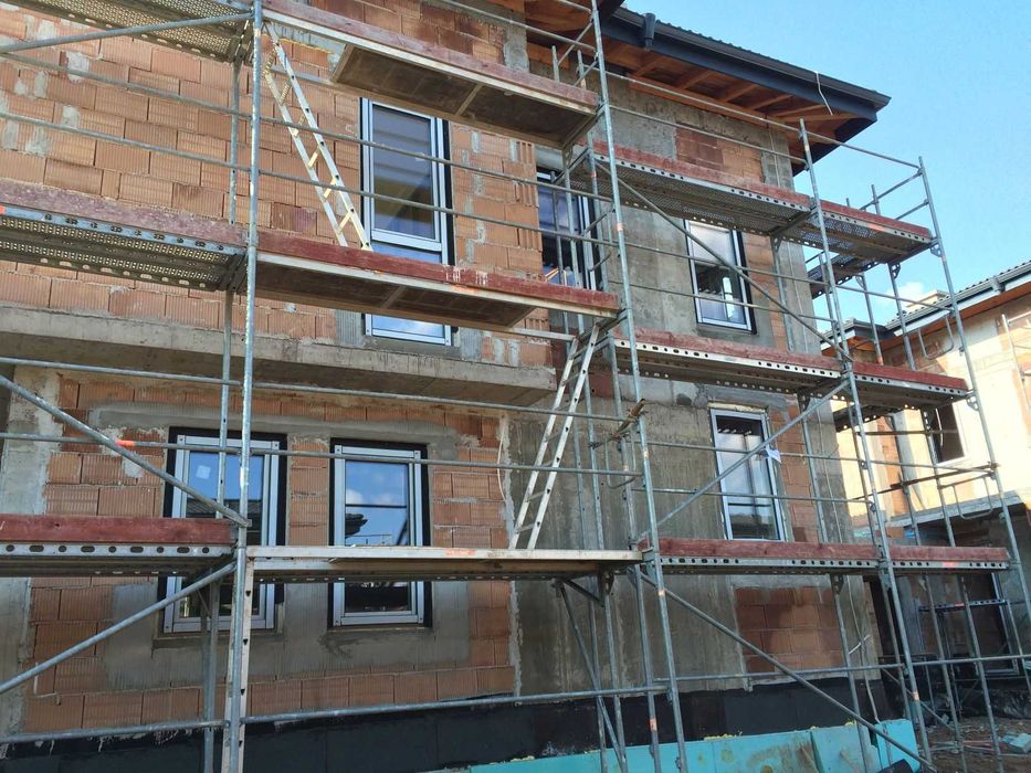 СКЕЛЕ под НАЕМ за Фасади --на Секции Рамково