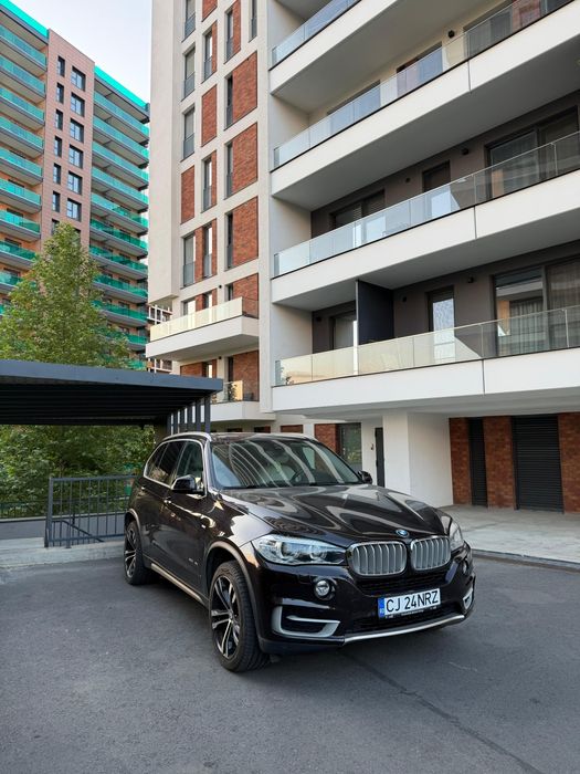VAND BMW X5, xdrive, 2.0 25D, 218 CP, Luxury line, 2015, 180.000 KM., întreținut,  interior piele.