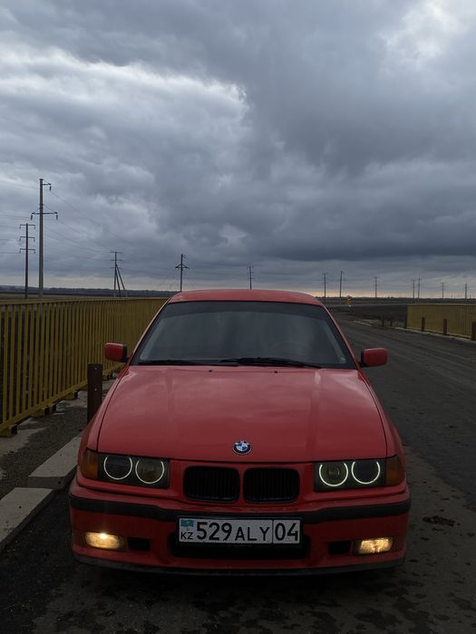 Продам БМВ е36 м50б20