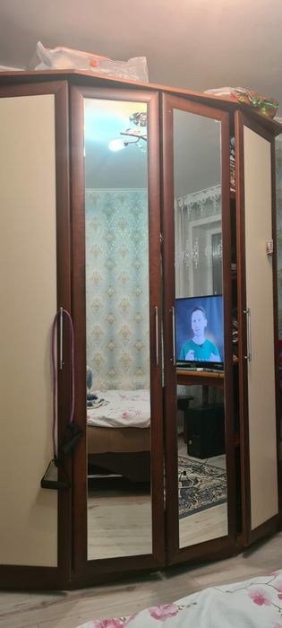 Продам шифонер в хорошем состоянии