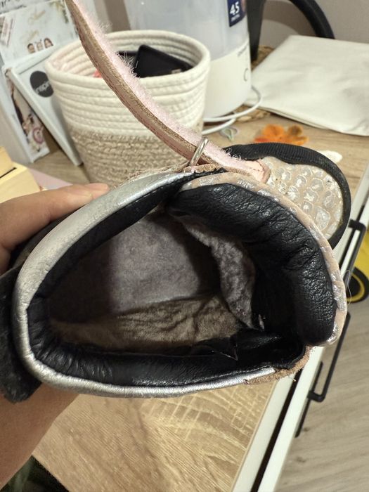 Ботинки детские 23 размер