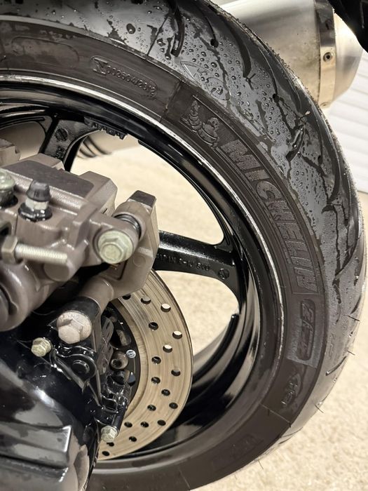 Yamaha T max -2006год.Продавам. Закупен от Yamaha в България.
