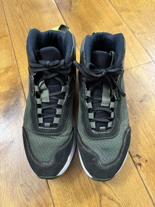 Продавам мъжки обувка