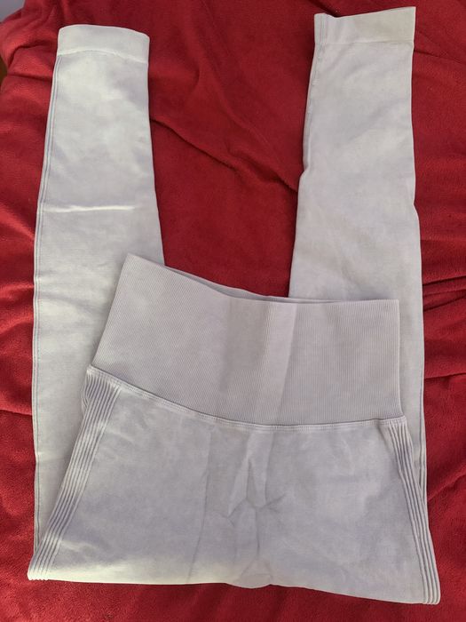 Peach pump спортни дрехи