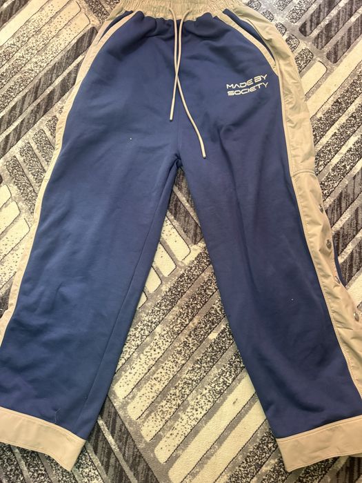 Pantaloni Made  by society