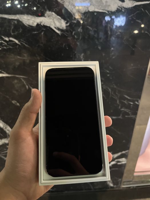 Айфон 13 iPhone 13