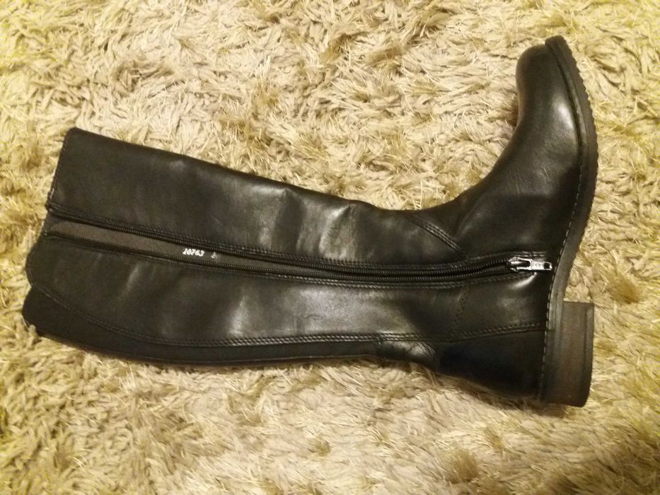 GRATUIT transport Cizme piele 37 NOI ! Foarte usoare , calitate