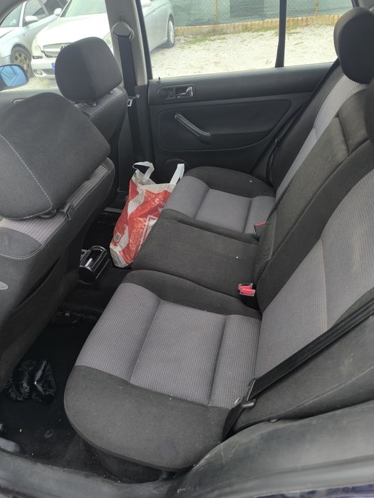 VW Golf 4 1.4 75к.с. НА ЧАСТИ