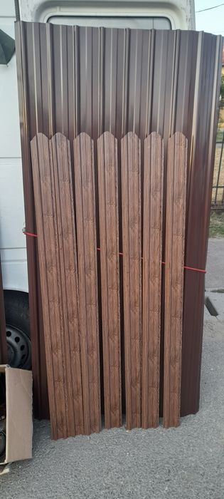 tabla cutata vopsita electrostatic