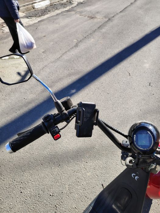 Електрически скутер