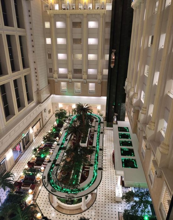 Мужской маникюр Педикюр