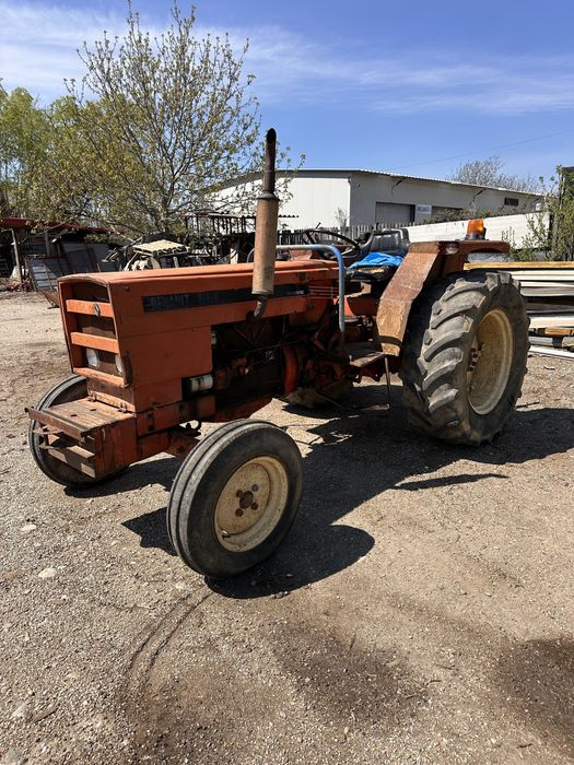 Piese//utilaje/ Tractor Renault 651.               Piese utilaje