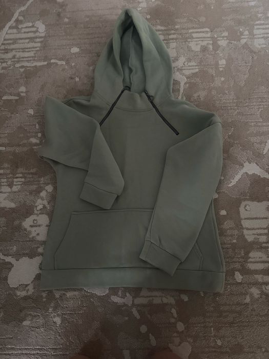 Продам толстовку