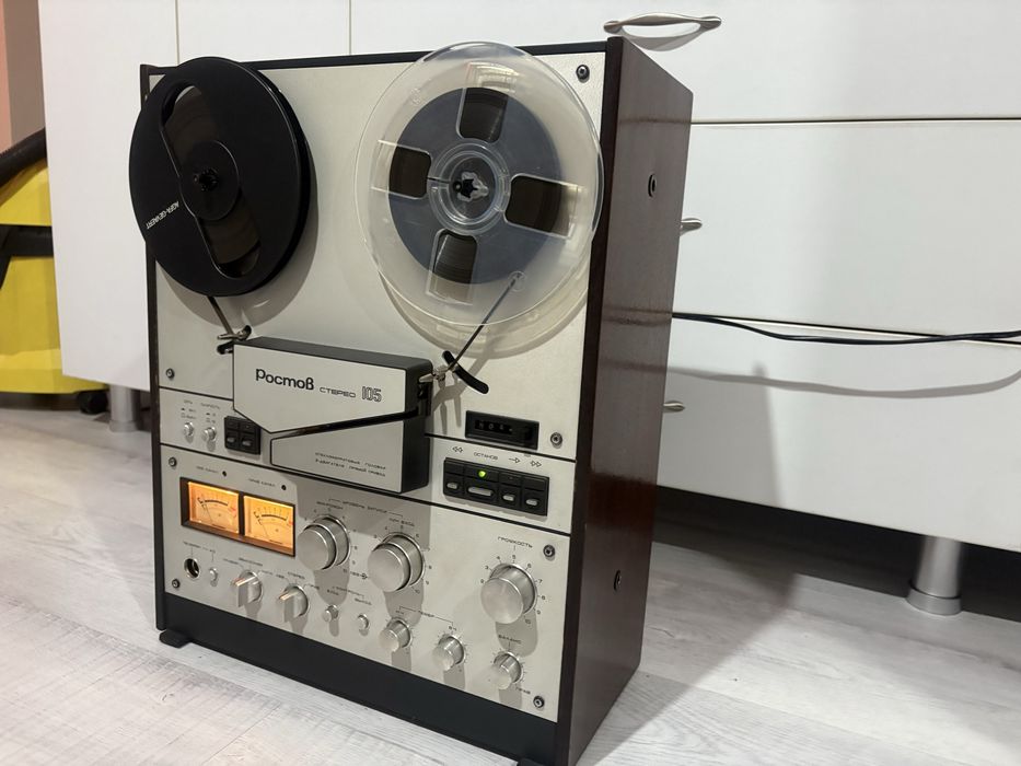 Magnetofon Rostov 105 (cititi anuntul!)