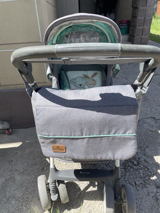 Детская коляска в хорошем состоянии