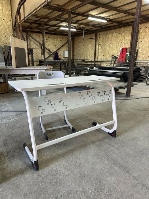 Парта школьная стулья