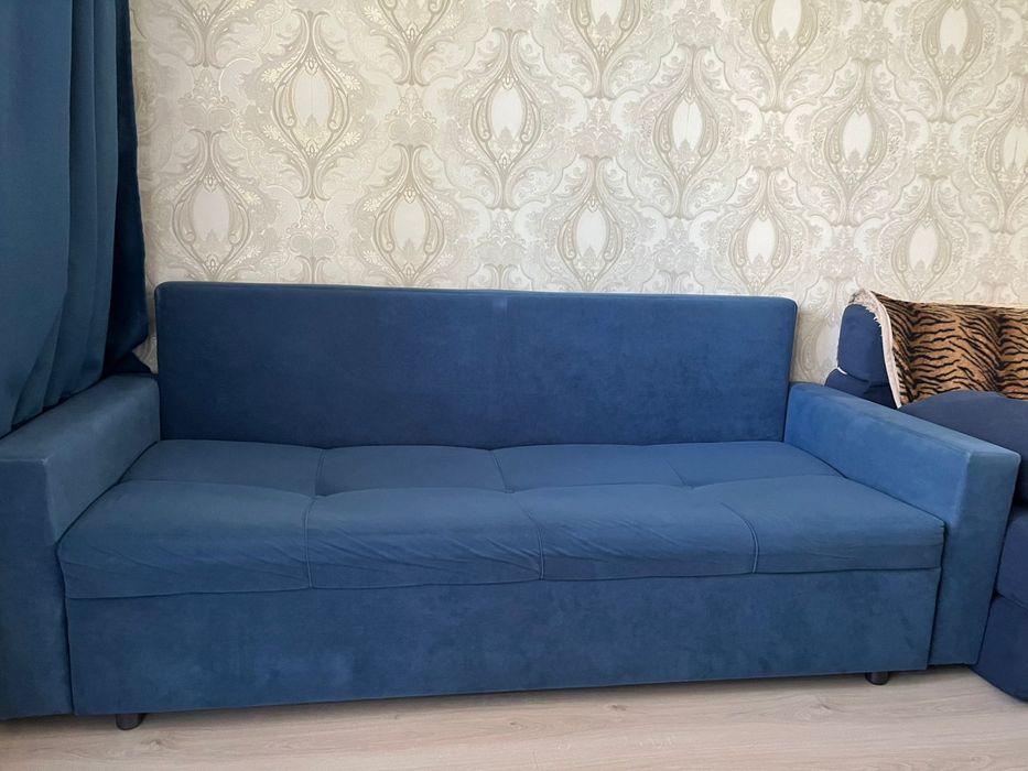 Диван в отличном состоянии