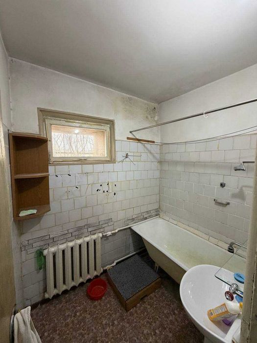 Продам 77 серию улица Улица Интизор 3/4/4
