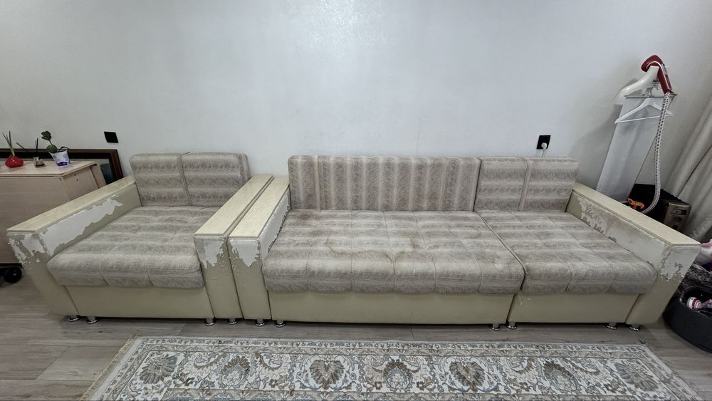 Отдам Диван с креслом