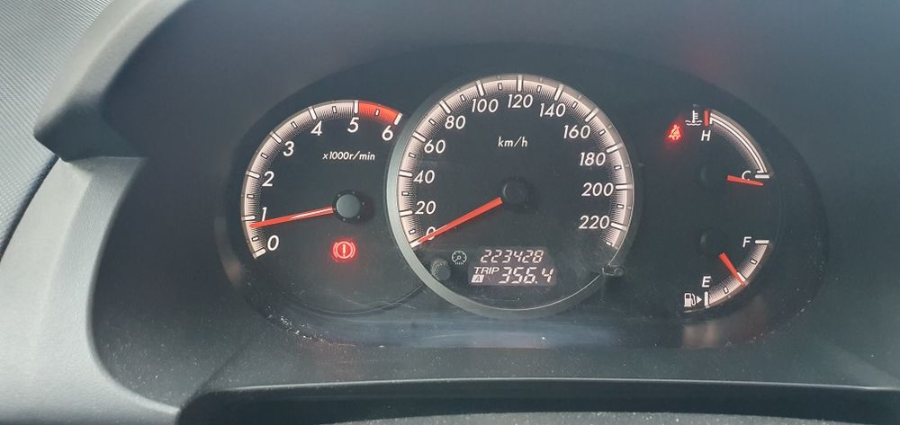 Mazda5 an 2010 143 cai