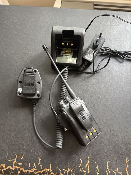Entel DX585M-IS, UHF portable radio, радиостанция Ентел
