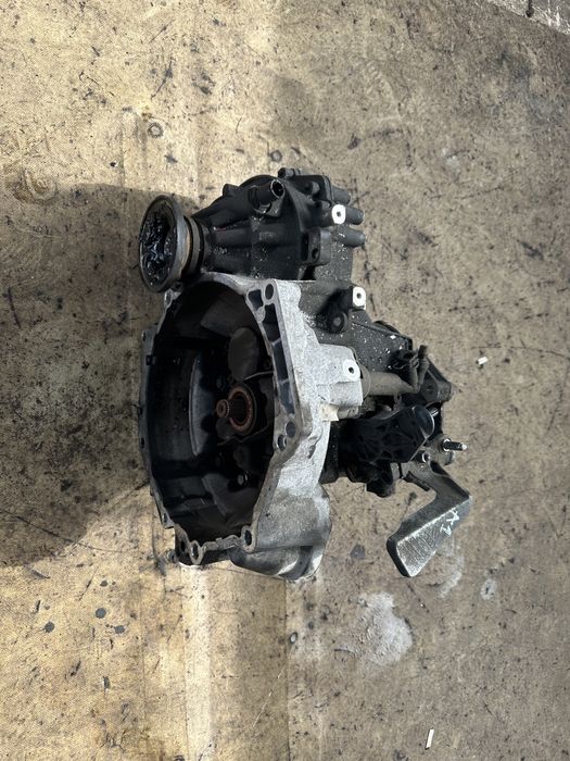 Ръчна кутия Ауди А1 1.6tdi-CAY