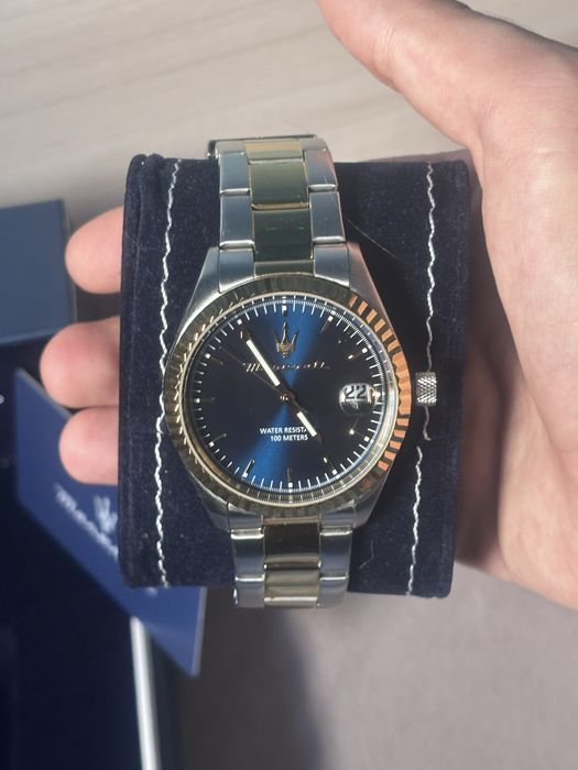 Maserati часовник