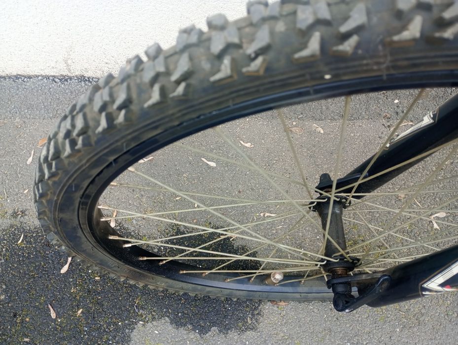 Vind bicicleta pentru copii B'twin