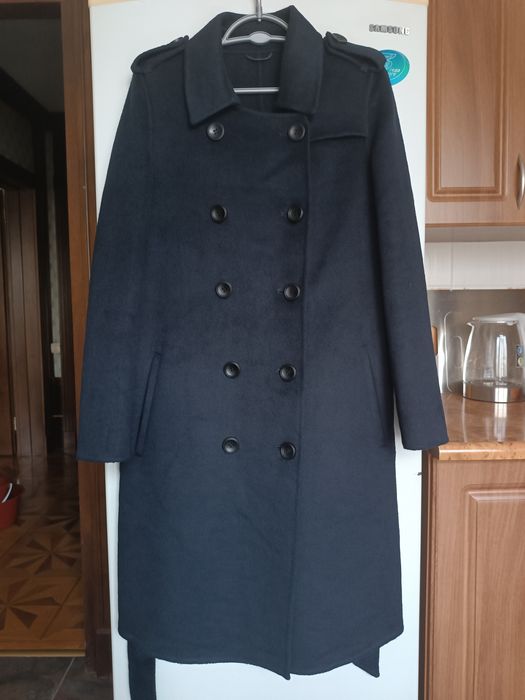 Продам новое пальто