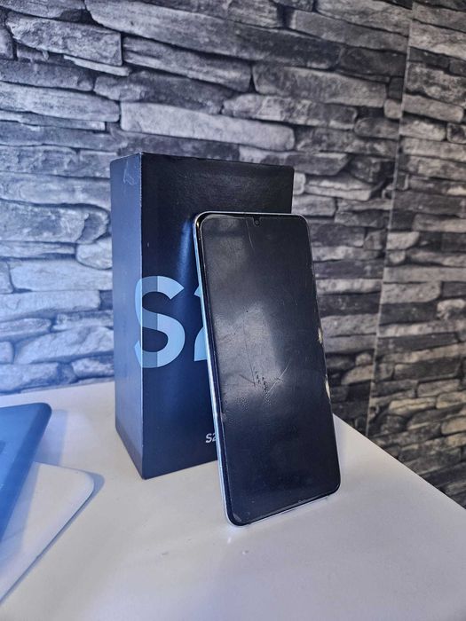 Samsung S20 funcțional – ecran spart – ideal piese / reparație – preț bun