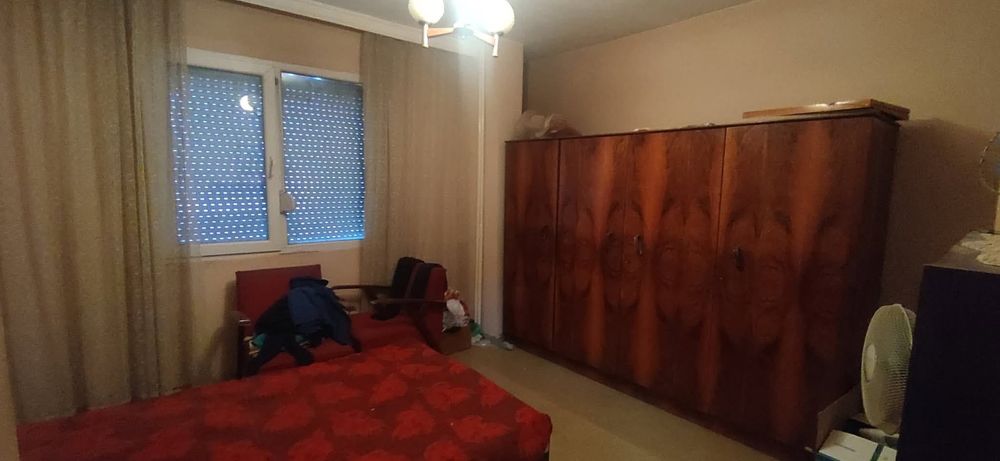 Продавам 3-стаен-спалня,хол,кухня,2тераси