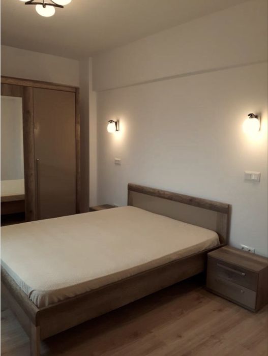 PROPRIETAR INCHIRIEZ AP 2 cam bloc nou Piata Muncii