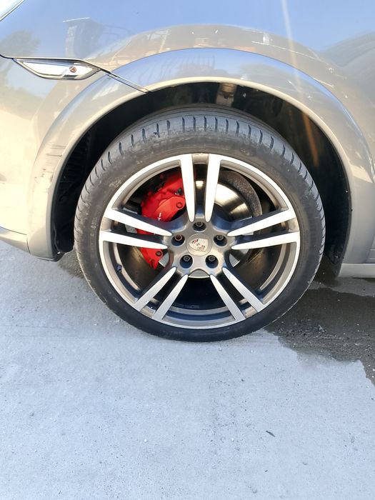 Porsche Cayenne 3.0 TDI ,CRC мотор ,245 к.с. , 2012 г. , 5 броя на час